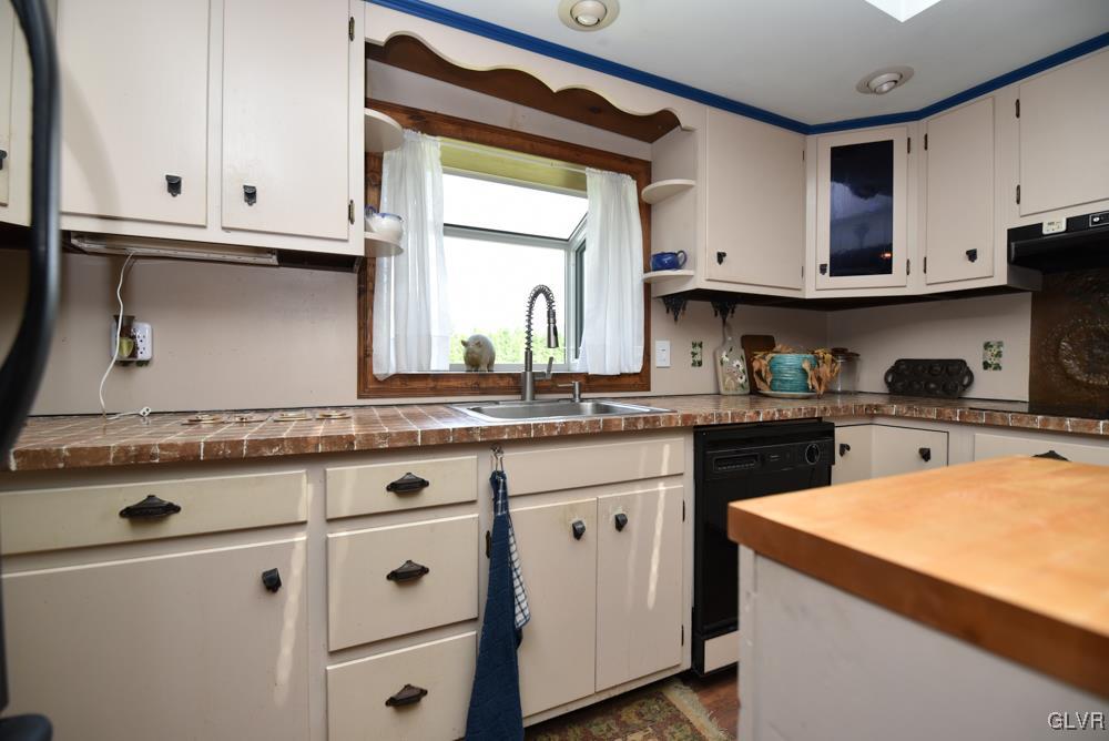 3728 Howertown Road Northampton, PA 18067 - Photo 12 of 38 Gallery Image 12