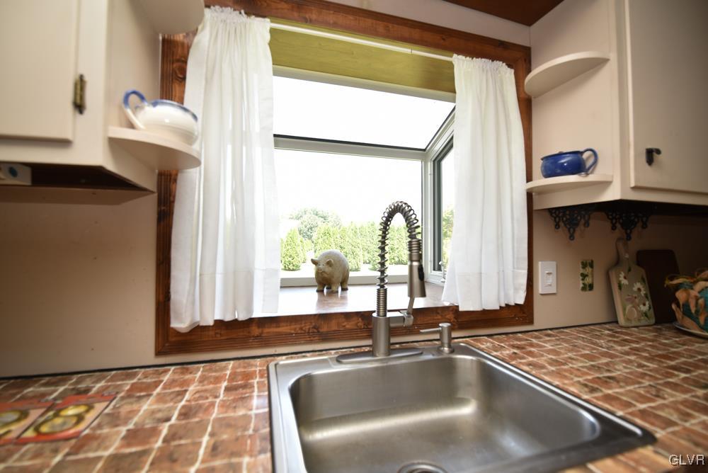3728 Howertown Road Northampton, PA 18067 - Photo 14 of 38 Gallery Image 14
