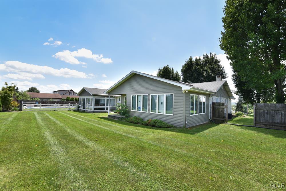 3728 Howertown Road Northampton, PA 18067 - Photo 10 of 38 Gallery Image 10