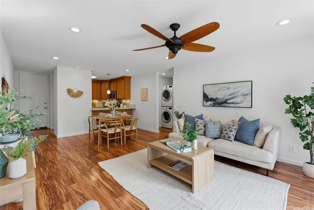 $720,000 | 1015 Aoloa Place, Unit 217, Kailua, HI 96734