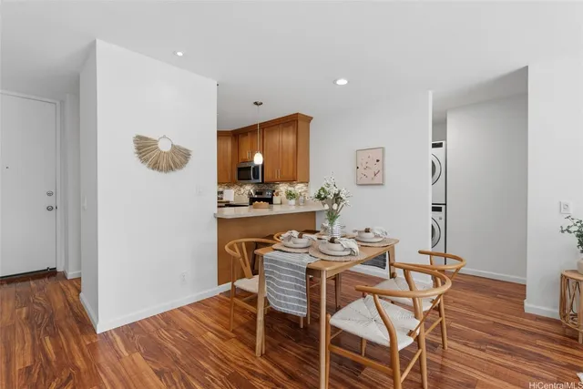 $720,000 | 1015 Aoloa Place, Unit 217, Kailua, HI 96734