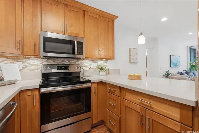 $720,000 | 1015 Aoloa Place, Unit 217, Kailua, HI 96734