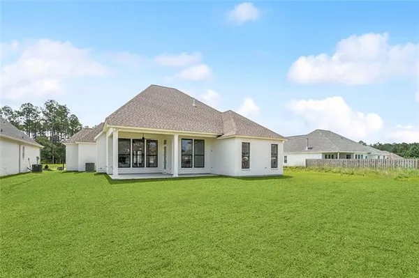 $535,000 | 7129 Green Heron Drive, Madisonville, LA 70447