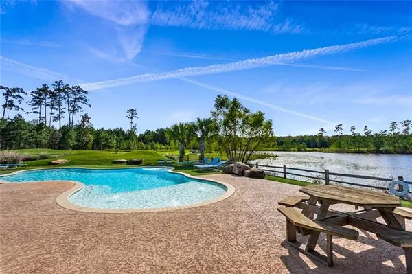 $535,000 | 7129 Green Heron Drive, Madisonville, LA 70447