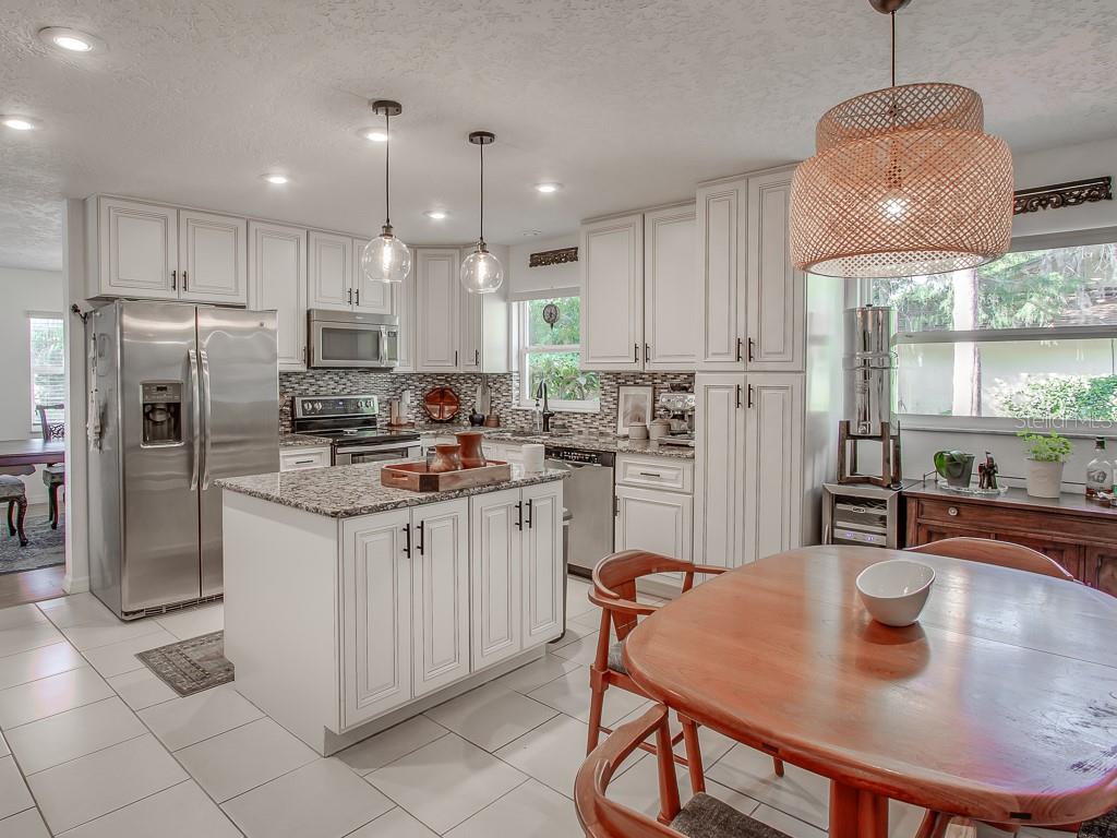 95 Spring Isle Trail Altamonte Springs, FL 32714 - Photo 14 of 37 Gallery Image 14