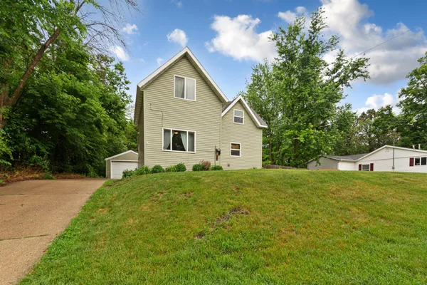 $235,000 | 319 Adams Avenue, Owatonna, MN 55060