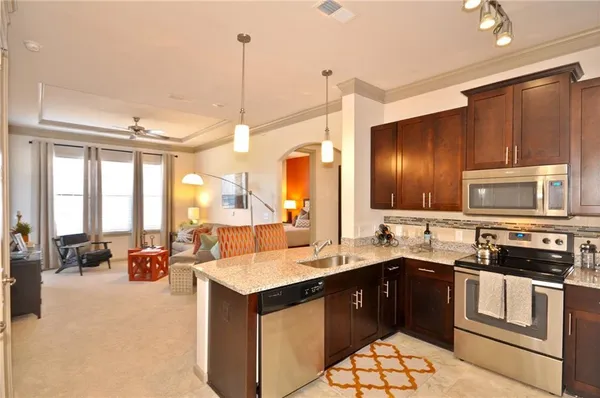 $2,740 | 3695 Cumberland Boulevard Southeast, Unit 2201, Atlanta, GA 30339