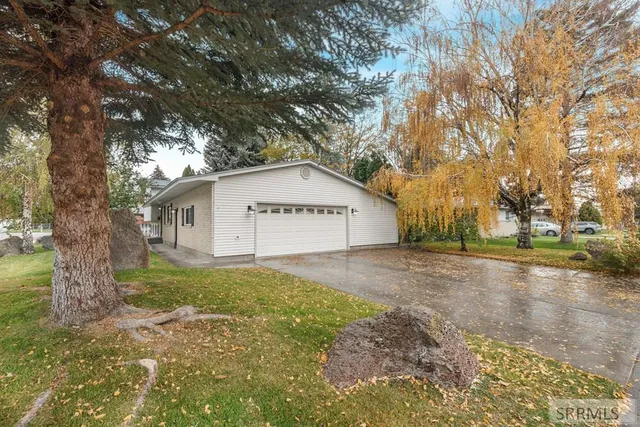 $375,000 | 1045 Norton Avenue, Idaho Falls, ID 83402