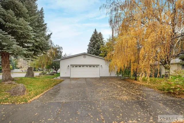 $375,000 | 1045 Norton Avenue, Idaho Falls, ID 83402