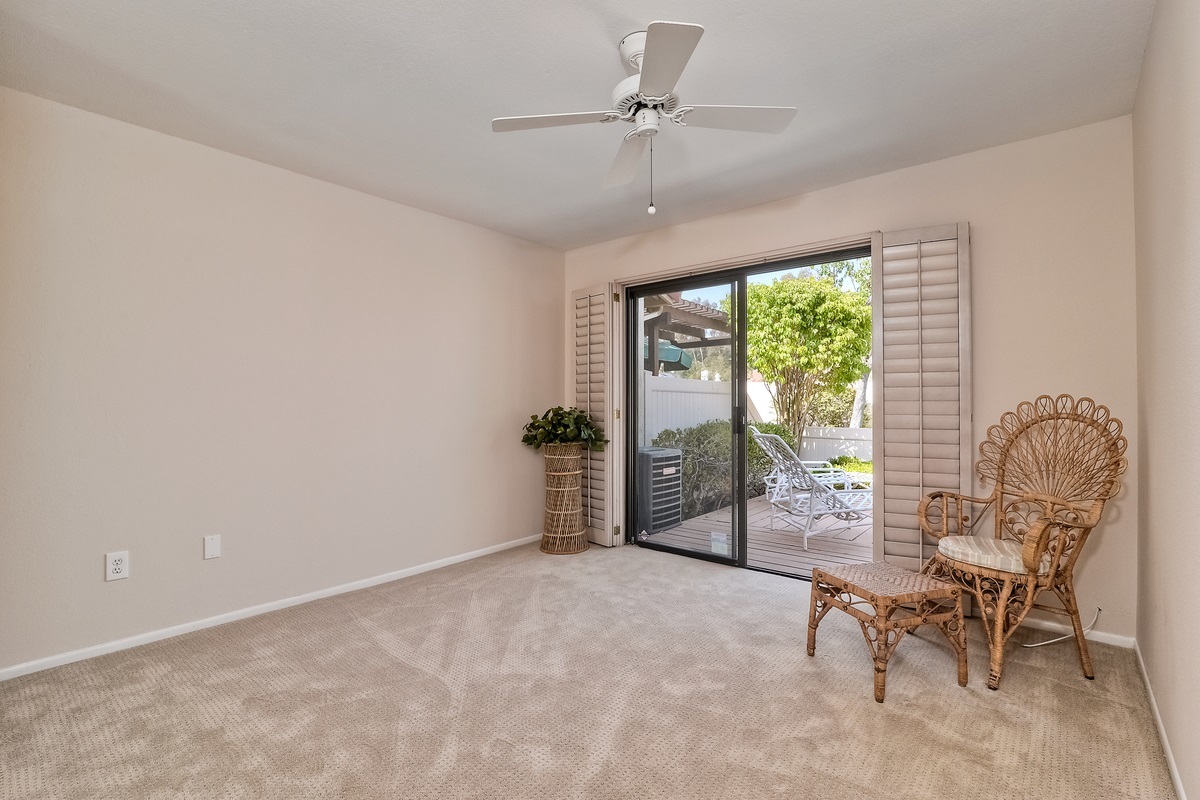 1938 Springdale Lane Encinitas, CA 92024 - Photo 13 of 20 Gallery Image 13