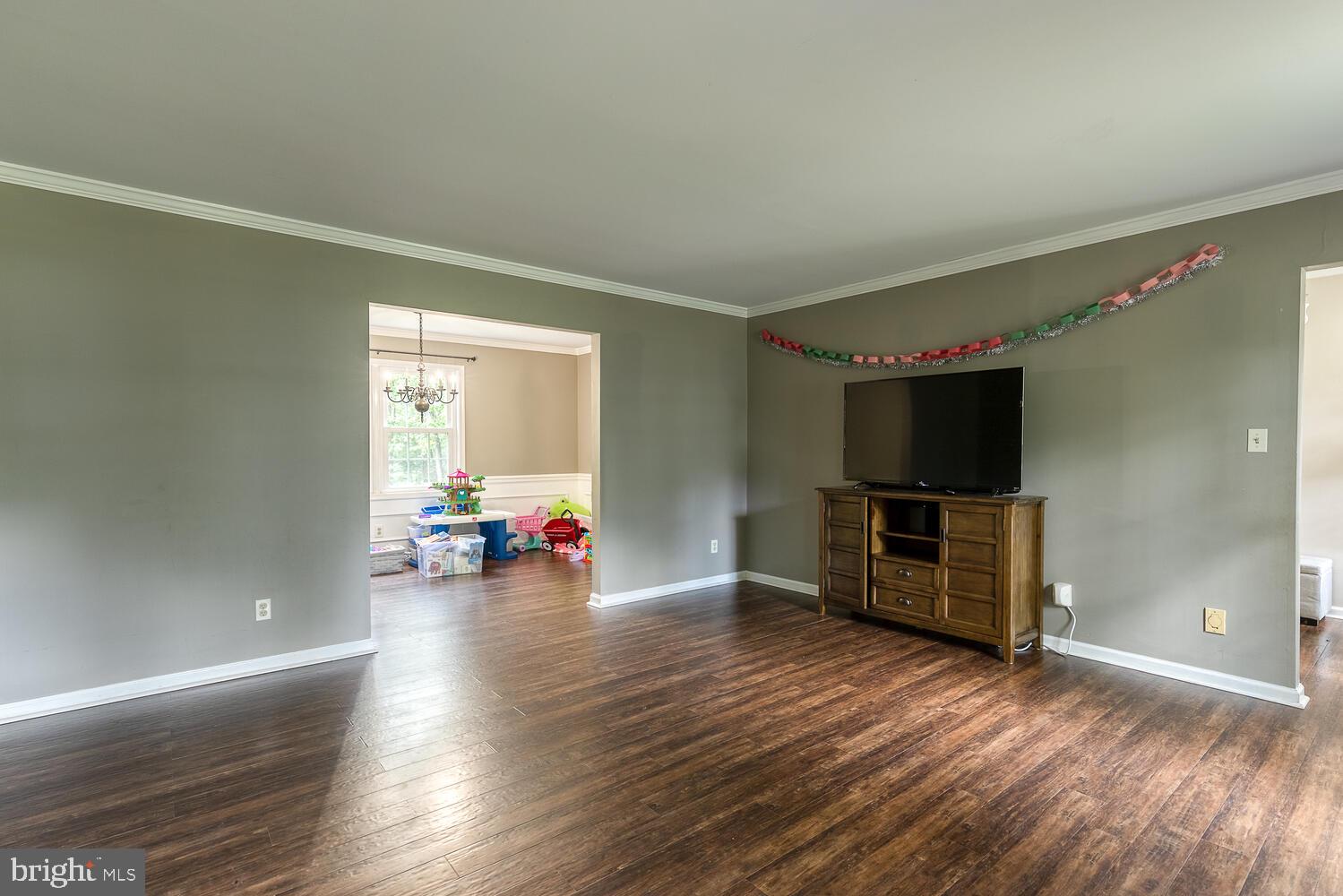 60 Sebastian Road Fredericksburg, VA 22405 - Photo 8 of 40 Gallery Image 8