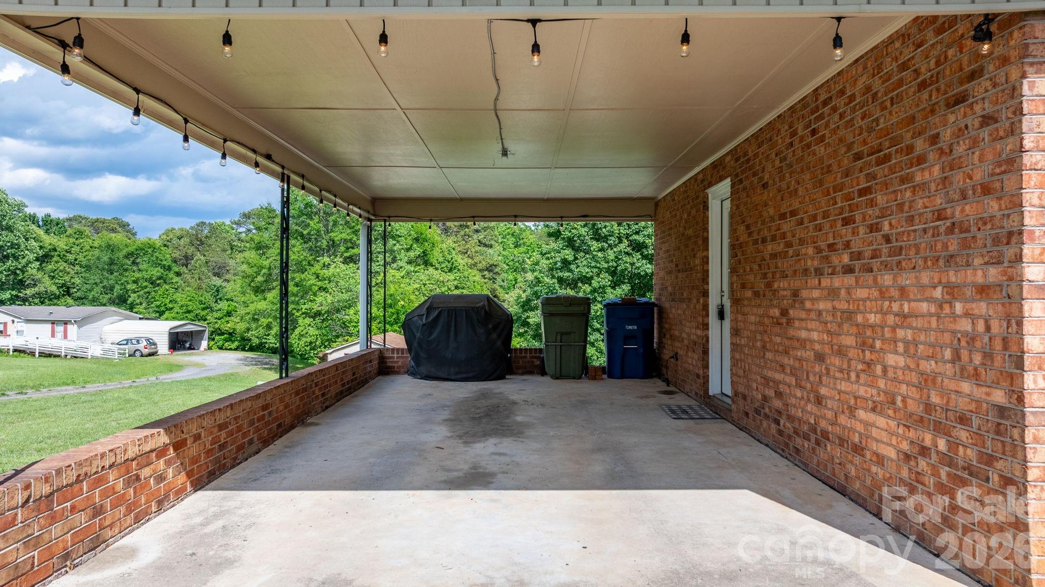 2609 Raintree Street Connelly Springs, NC 28612 - Photo 4 of 23