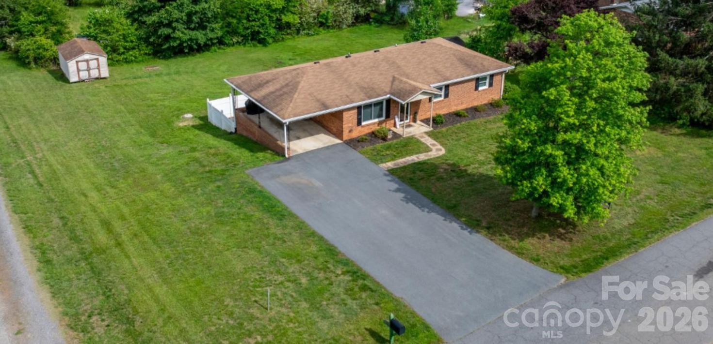 2609 Raintree Street Connelly Springs, NC 28612 - Photo 7 of 23