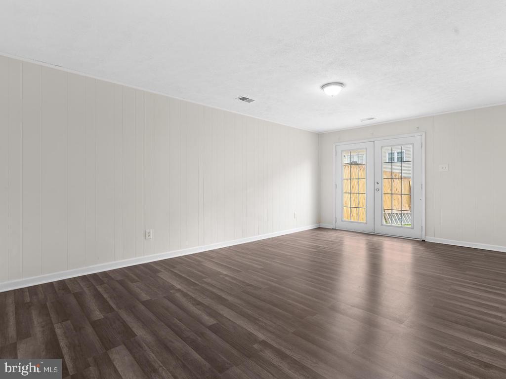 1635 Colonial Way Frederick, MD 21702 - Photo 3 of 32 Basement