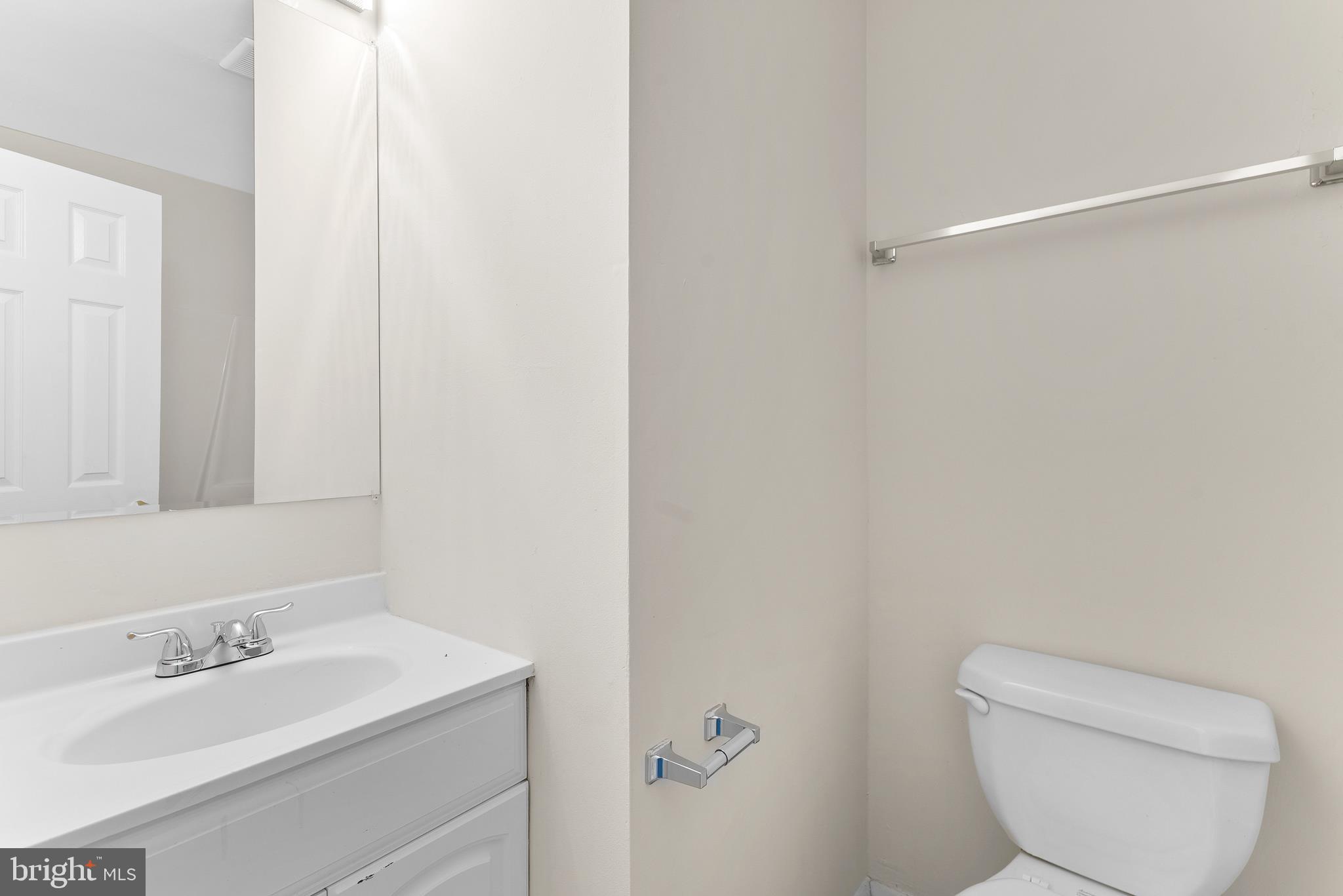 1635 Colonial Way Frederick, MD 21702 - Photo 28 of 32 Bath