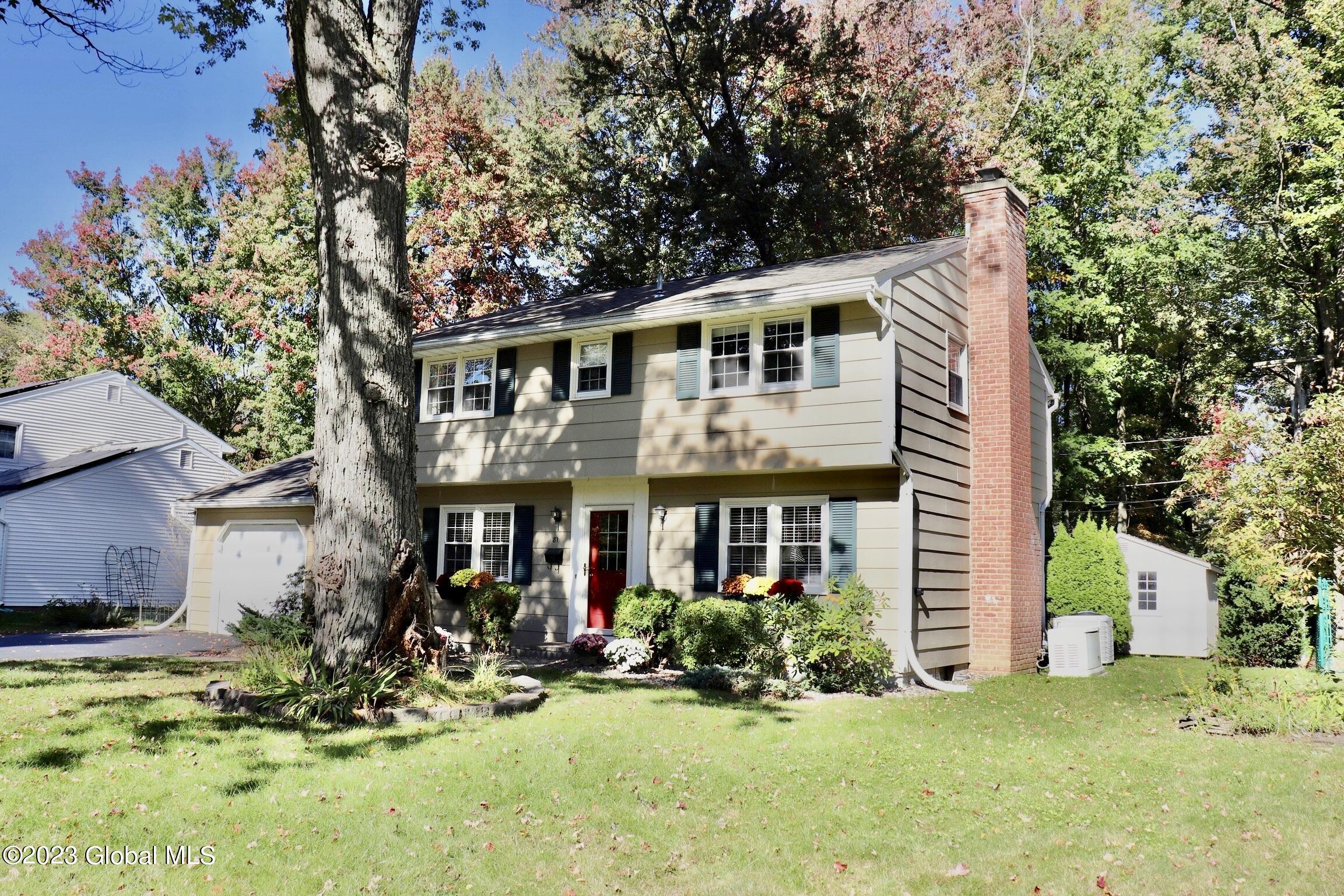 81 Berwick Road Bethlehem, NY 12054 - Photo 4 of 57 IMG_5438