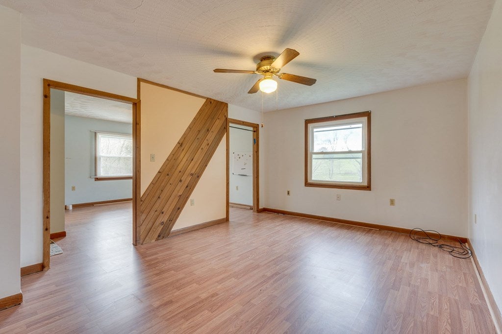 16140 South Fork River Road Glade Spring, VA 24340 - Photo 9 of 27 Gallery Image 9