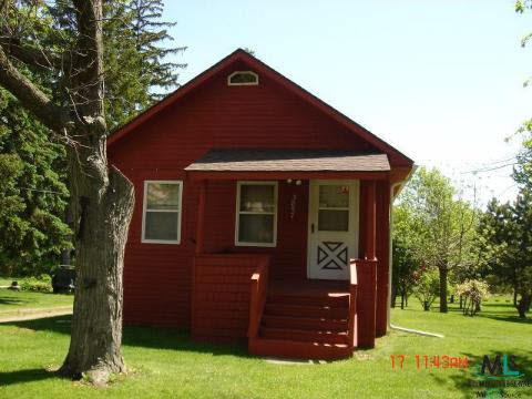 3857 Orchardview Avenue Rochester, MI 48307 - Photo 1 of 9 350885.JPG