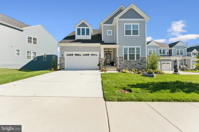 $6,000 | 14905 Heather Bloom Drive, Woodbridge, VA 22193