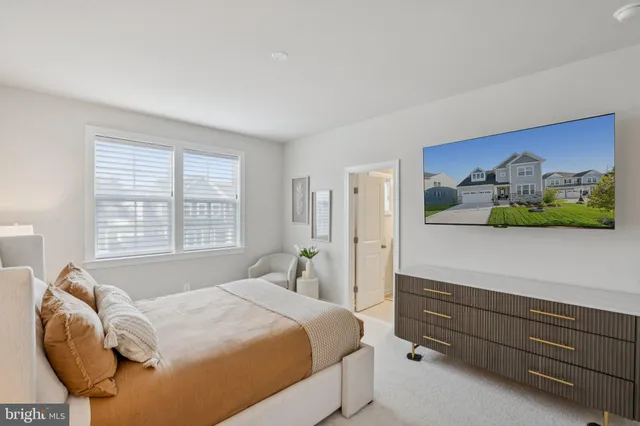 $6,000 | 14905 Heather Bloom Drive, Woodbridge, VA 22193