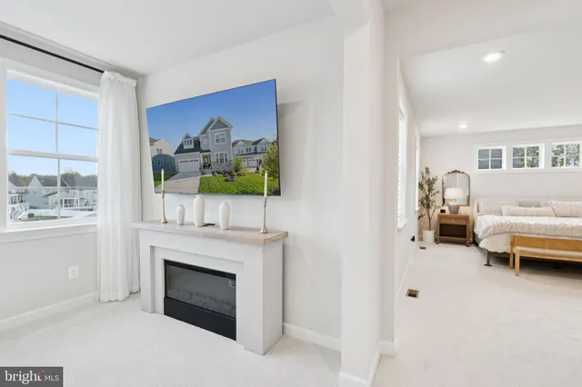 $6,000 | 14905 Heather Bloom Drive, Woodbridge, VA 22193