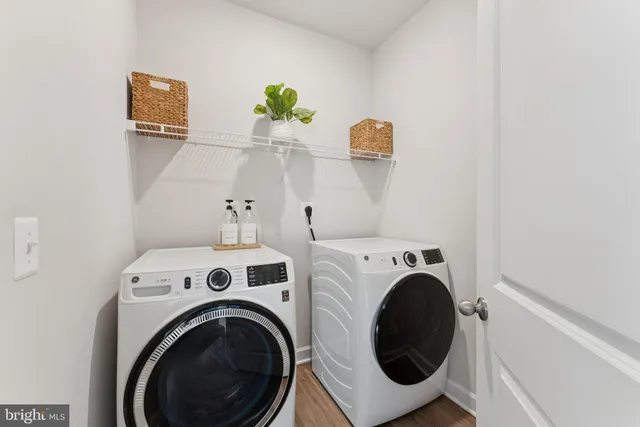 $6,000 | 14905 Heather Bloom Drive, Woodbridge, VA 22193