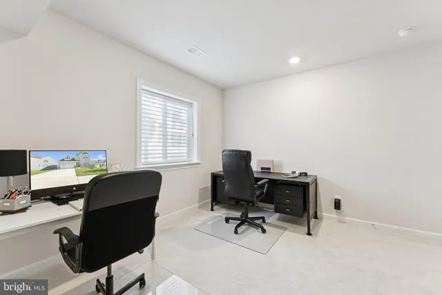 $6,000 | 14905 Heather Bloom Drive, Woodbridge, VA 22193