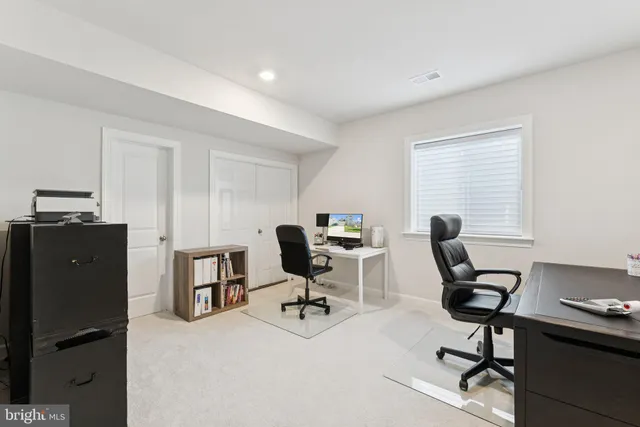 $6,000 | 14905 Heather Bloom Drive, Woodbridge, VA 22193