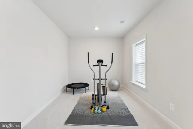 $6,000 | 14905 Heather Bloom Drive, Woodbridge, VA 22193