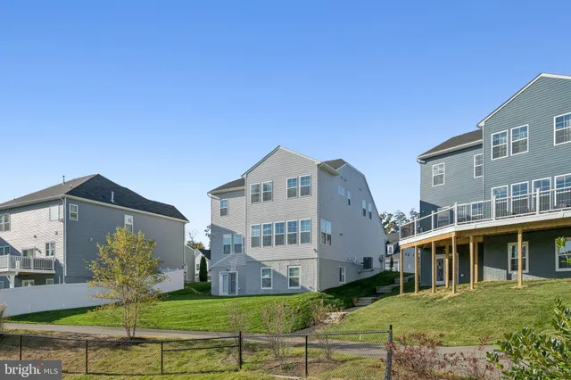 $6,000 | 14905 Heather Bloom Drive, Woodbridge, VA 22193