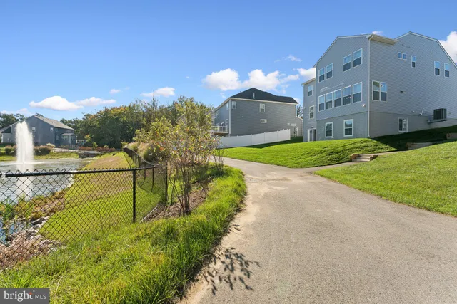 $6,000 | 14905 Heather Bloom Drive, Woodbridge, VA 22193