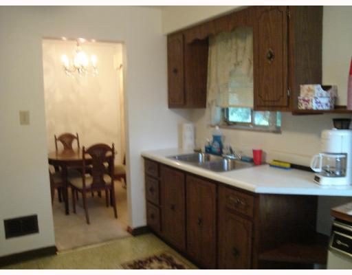 1360 Chartiers Avenue McKees Rocks, PA 15136 - Photo 2 of 8 Kitchen.