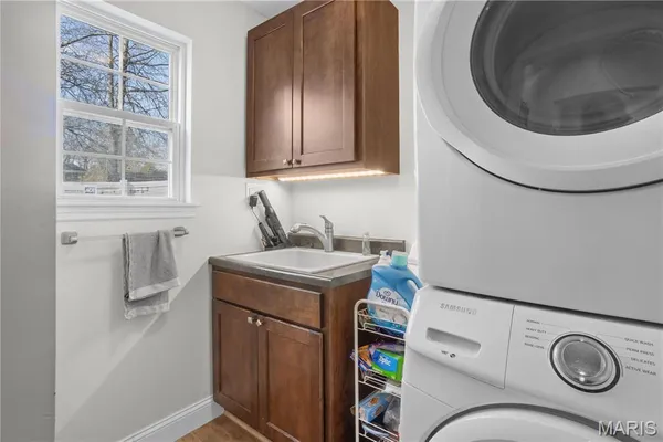 $430,000 | 1137 Big Sky Drive, Fenton, MO 63026