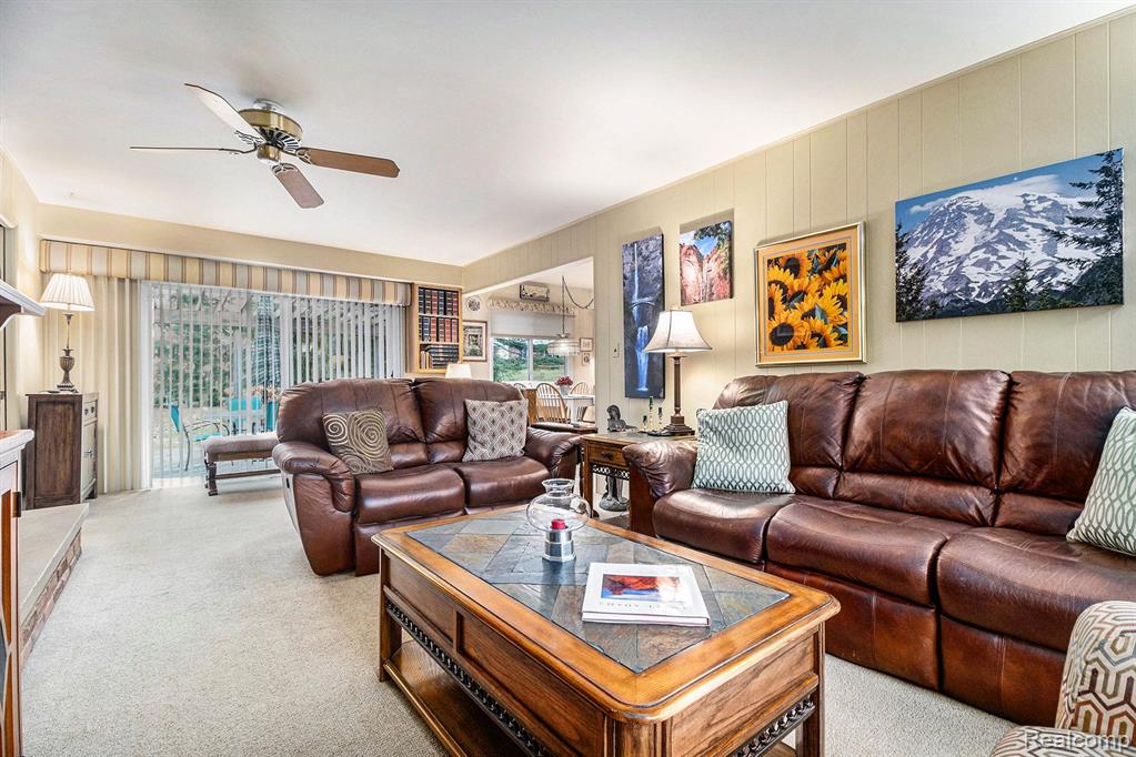 1129 Dolliver Street Rochester Hills, MI 48306 - Photo 11 of 48