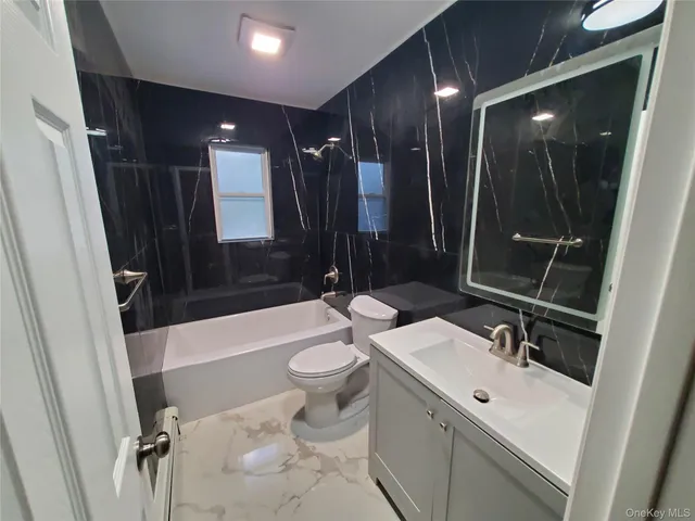 $800,000 | 220 Kinkel Street, Westbury, NY 11590