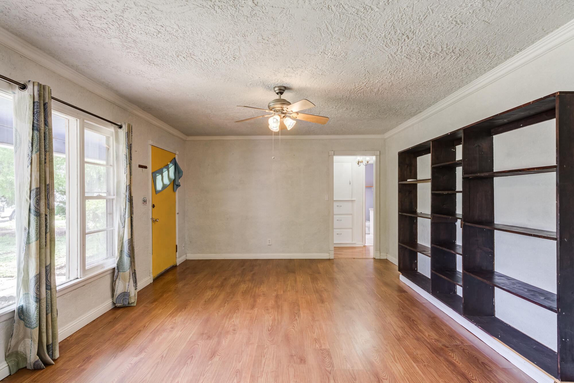 2605 40th Street Lubbock, TX 79413 - Photo 2 of 28 DSC08534_5_6_7_8