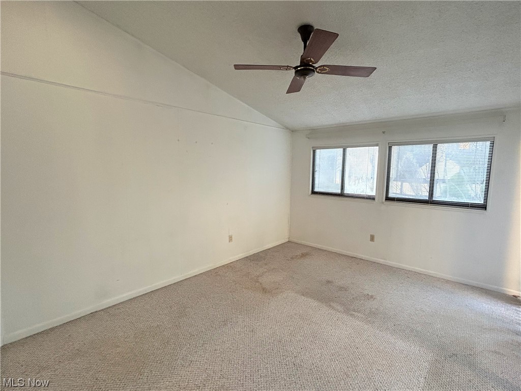 1096 Hampton Ridge Drive Akron, OH 44313 - Photo 29 of 32 sunroom