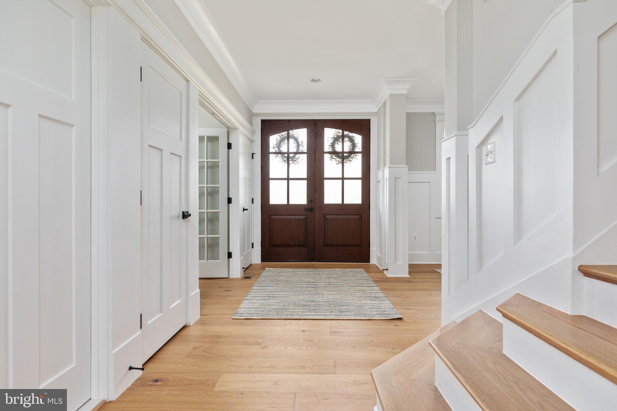 0 Greenwich Road Nokesville, VA 20181 - Photo 2 of 67 Bright foyer