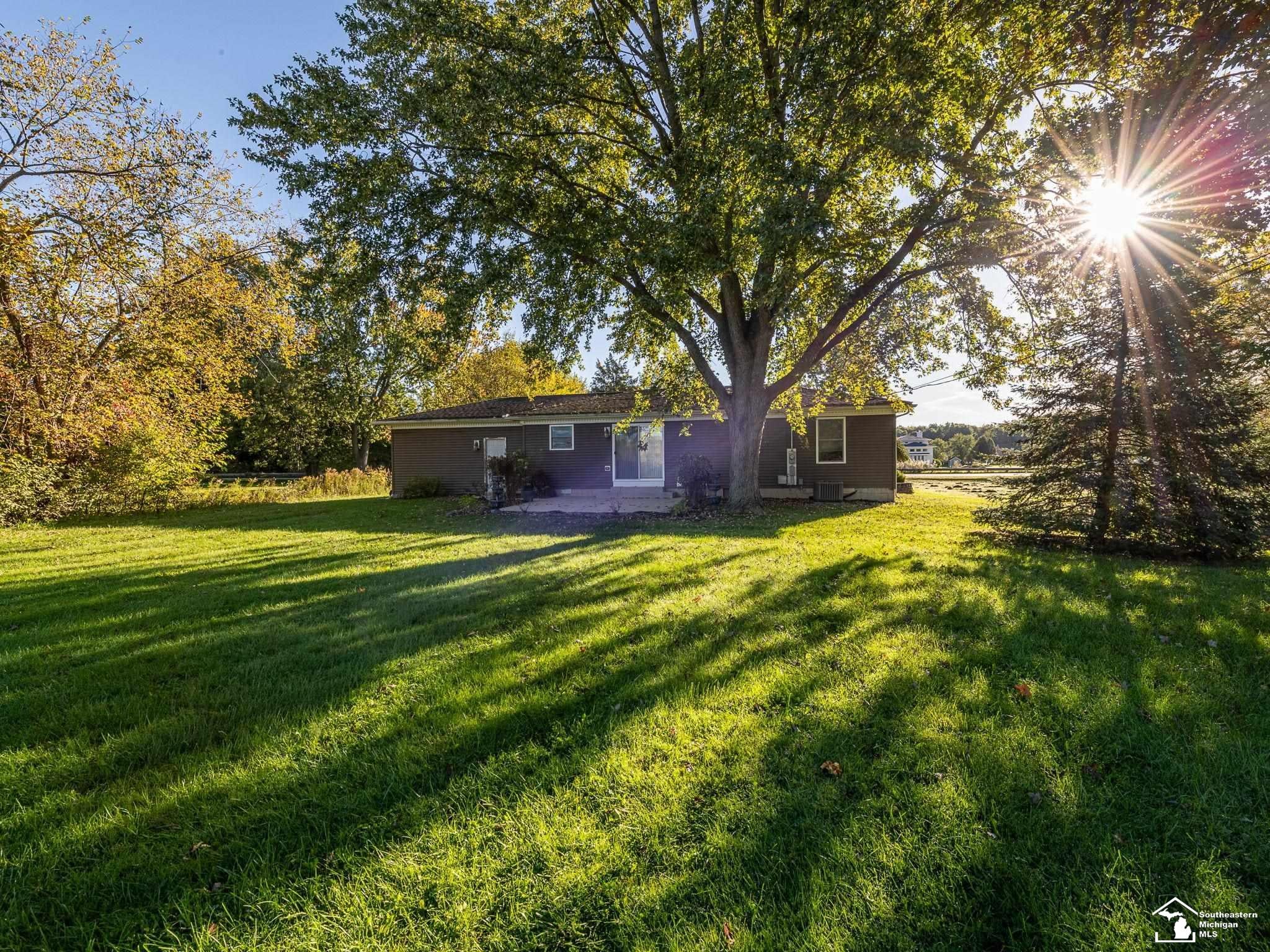 25484 Waltz Road New Boston, MI 48164 - Photo 26 of 26 Gallery Image 26