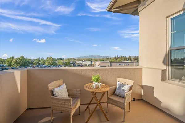 $1,240,000 | 1087 Bigleaf Place, Unit 109, San Jose, CA 95131