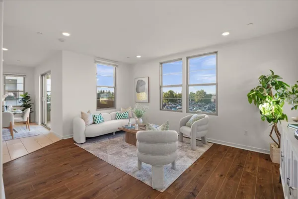 $1,240,000 | 1087 Bigleaf Place, Unit 109, San Jose, CA 95131