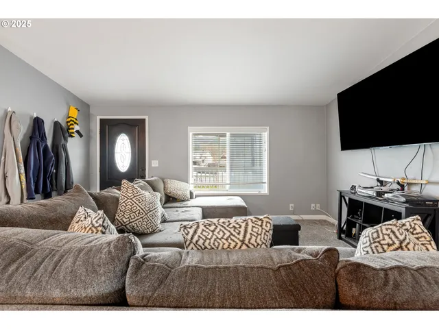 $315,000 | 201 Heavenly Court, Sutherlin, OR 97479