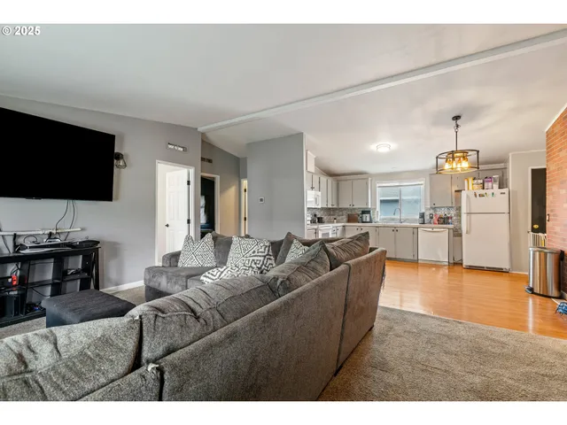 $315,000 | 201 Heavenly Court, Sutherlin, OR 97479