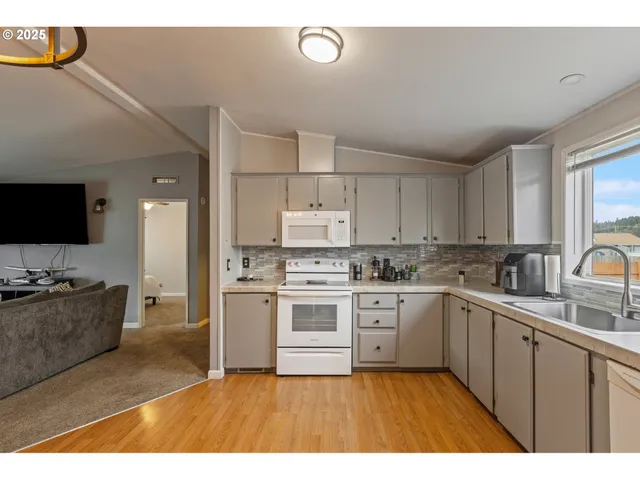 $315,000 | 201 Heavenly Court, Sutherlin, OR 97479