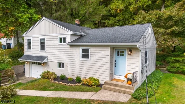 $675,000 | 16 Dellwood Avenue, Morristown, NJ 07960