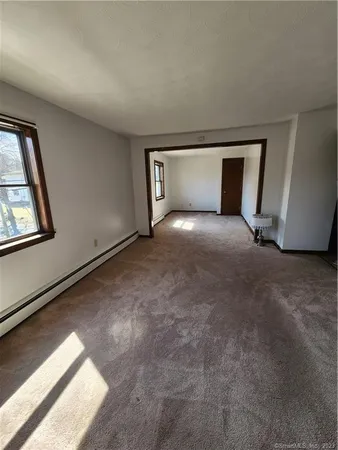 $1,400 | 190 Divinity Street, Bristol, CT 06010