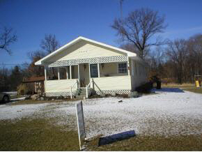 3649 North Thorn Road Walkerton, IN 46574 - Photo 2 of 7