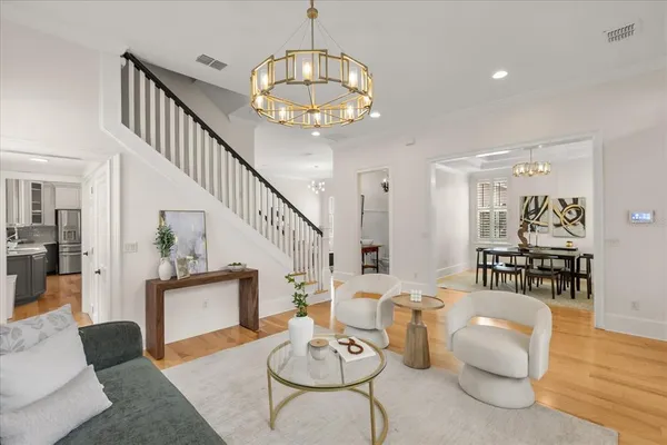 $1,049,950 | 1610 Lyndale Boulevard, Maitland, FL 32751