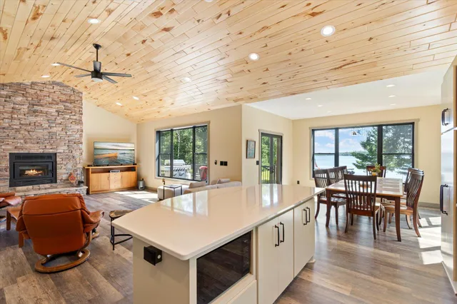 $1,295,000 | 4238 Thunder Lake Lodge Drive Northeast, Remer, MN 56672