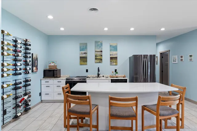 $1,295,000 | 4238 Thunder Lake Lodge Drive Northeast, Remer, MN 56672